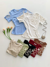 T-shirt Algodão/Malha com Bordados