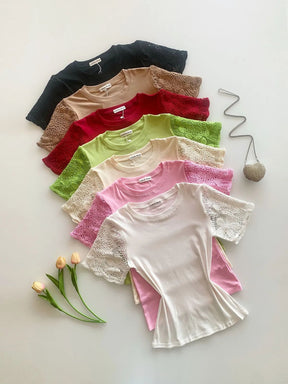 Blusinha 100% ALGODÃO Linda Rendada nas Mangas